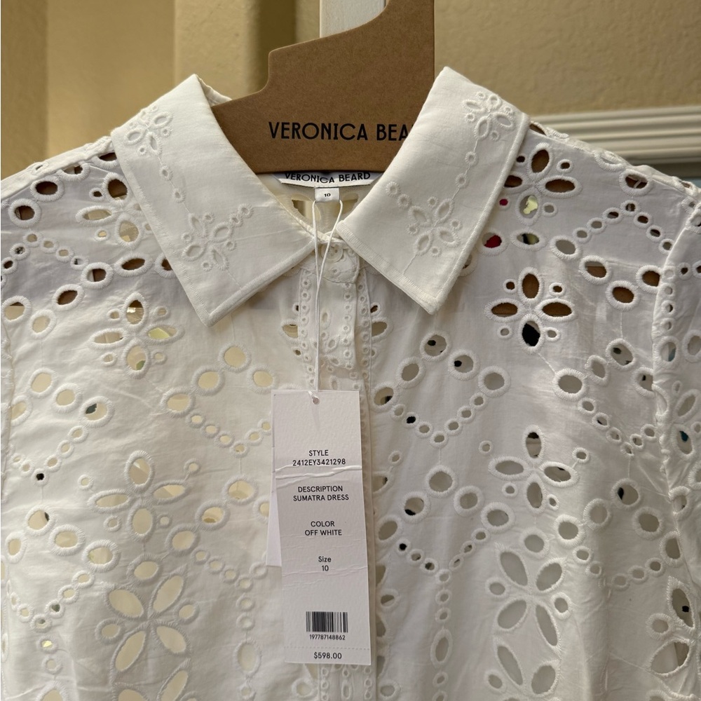 Beautiful Veronica Beard white eyelet dress.